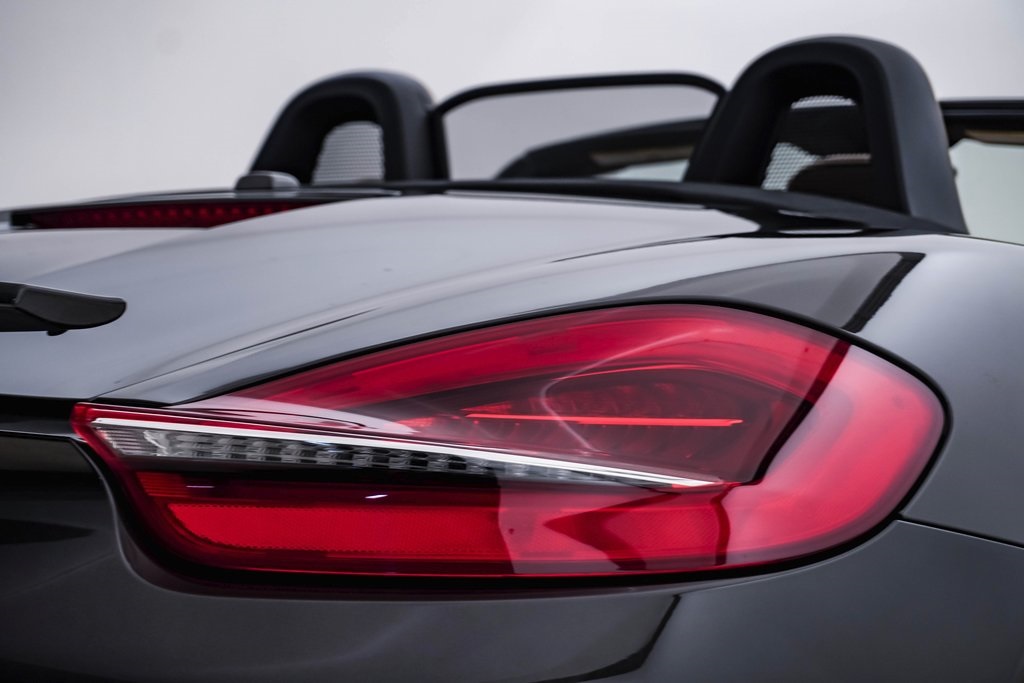 2015 Porsche Boxster  15