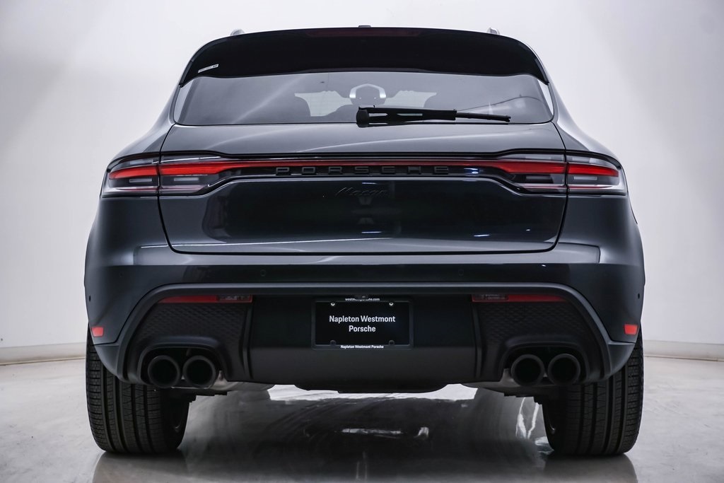 2024 Porsche Macan  8