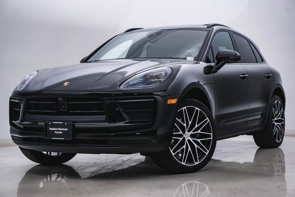 2024 Porsche Macan  1