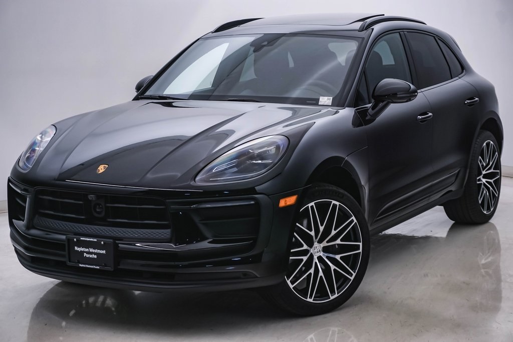 2024 Porsche Macan  3