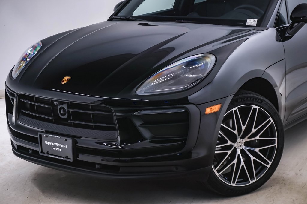 2024 Porsche Macan  4