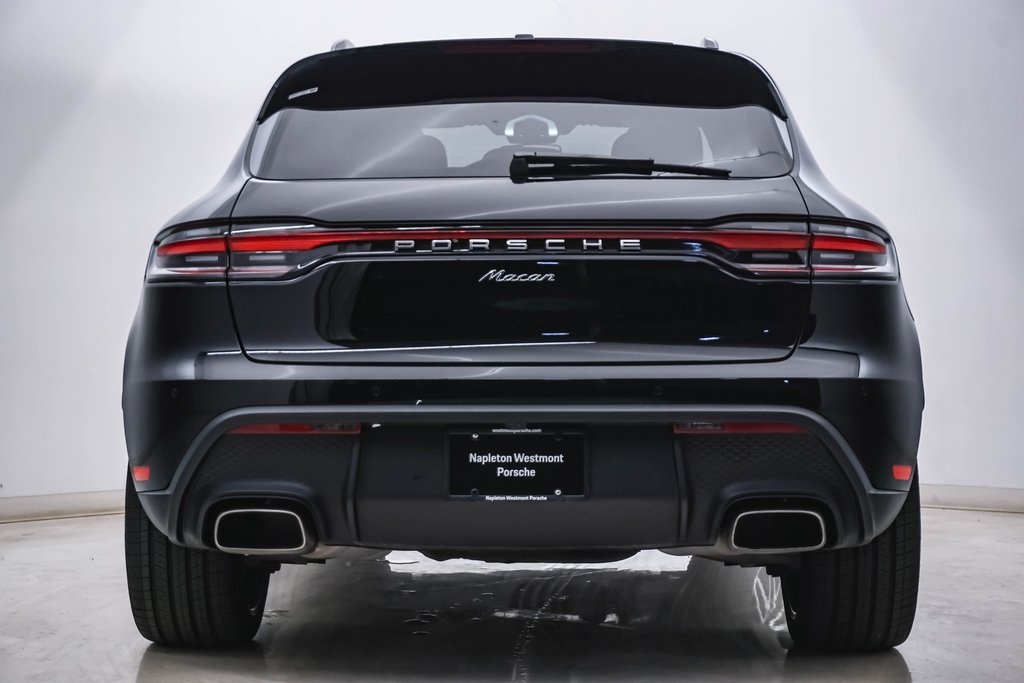 2024 Porsche Macan  8