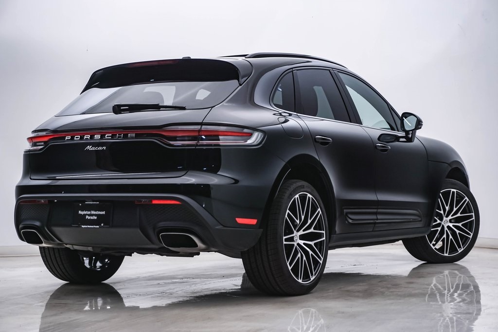 2024 Porsche Macan  9