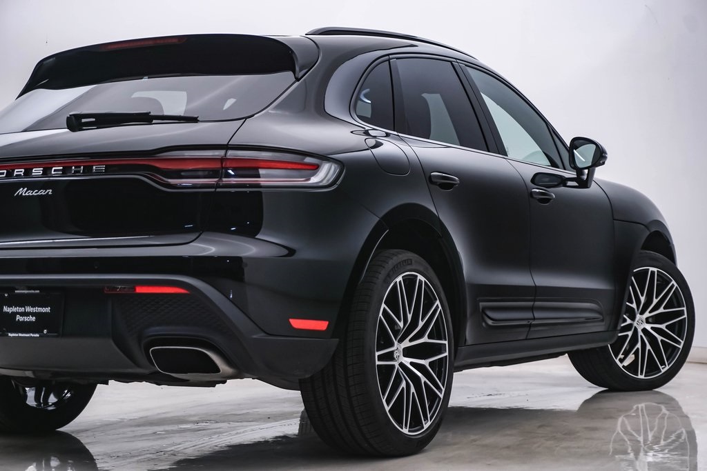 2024 Porsche Macan  10