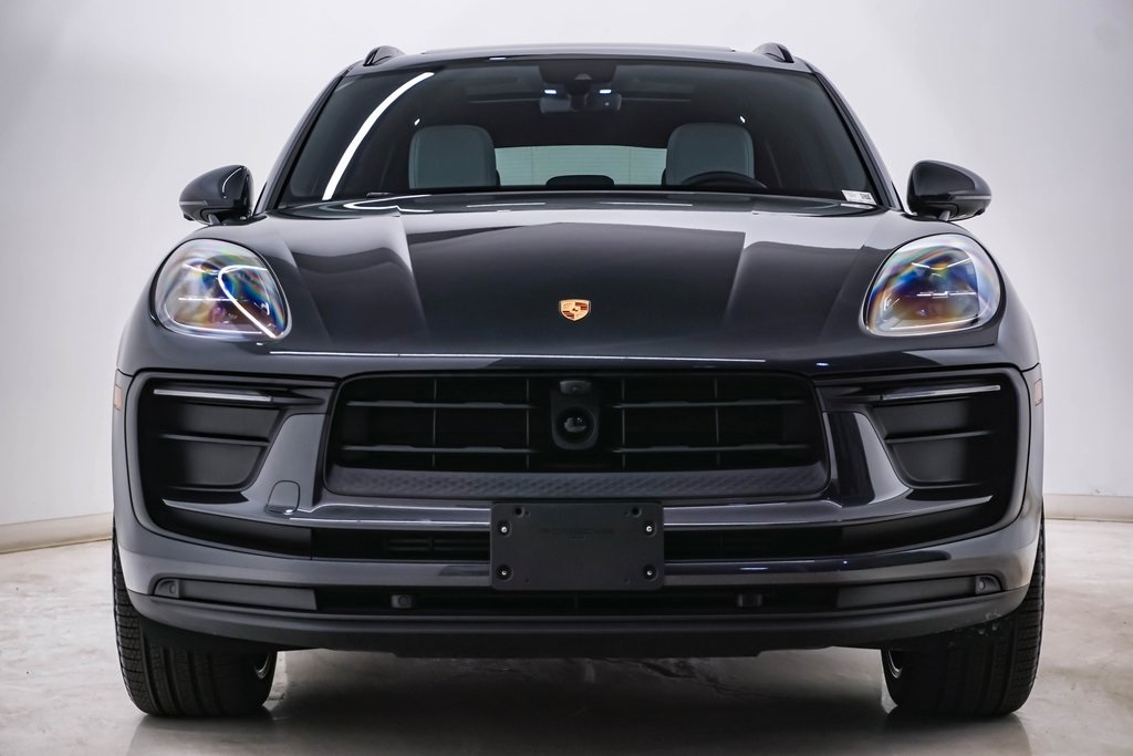 2024 Porsche Macan  6