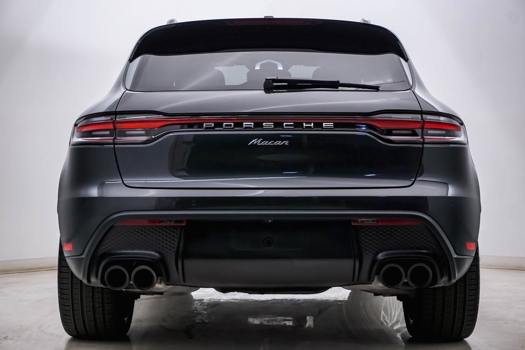 2024 Porsche Macan  8