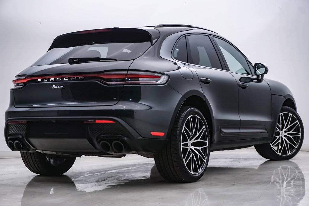 2024 Porsche Macan  9