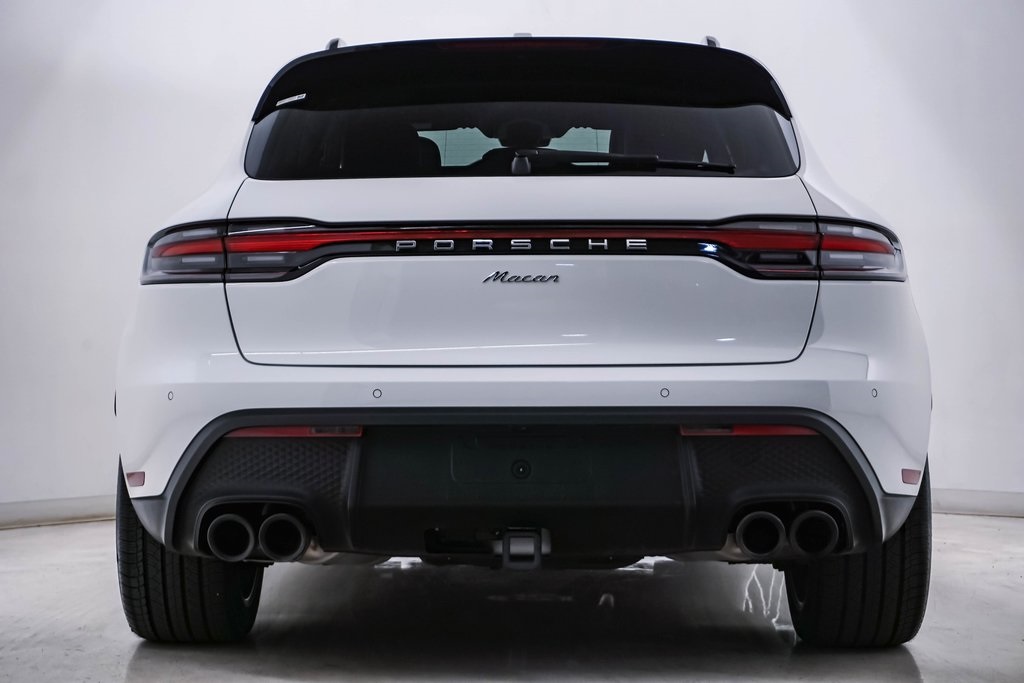 2024 Porsche Macan  8