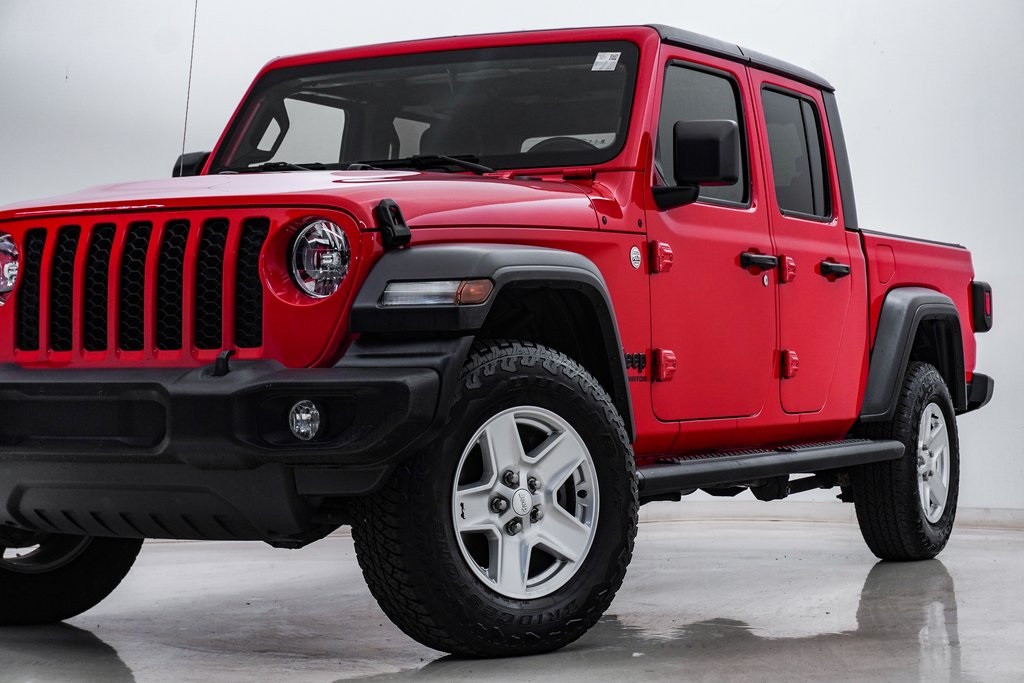 2020 Jeep Gladiator Sport 2