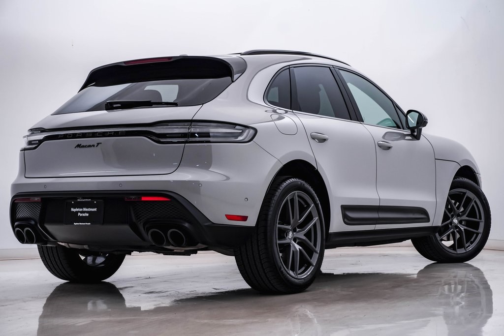 2024 Porsche Macan T 9