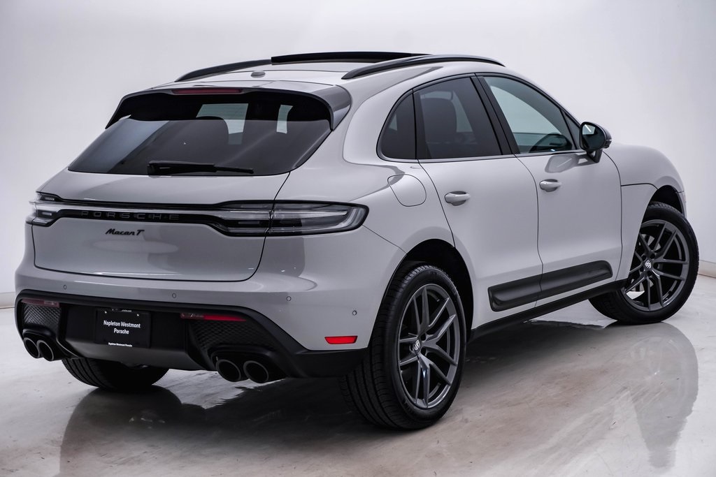 2024 Porsche Macan T 11