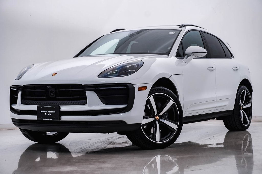 2024 Porsche Macan  1