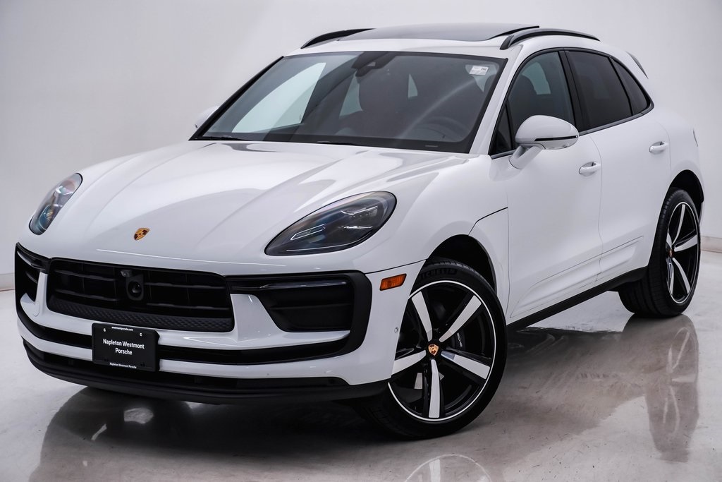 2024 Porsche Macan  3