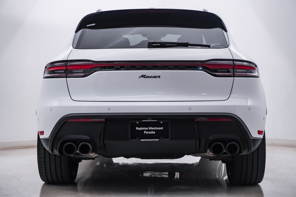 2024 Porsche Macan  8