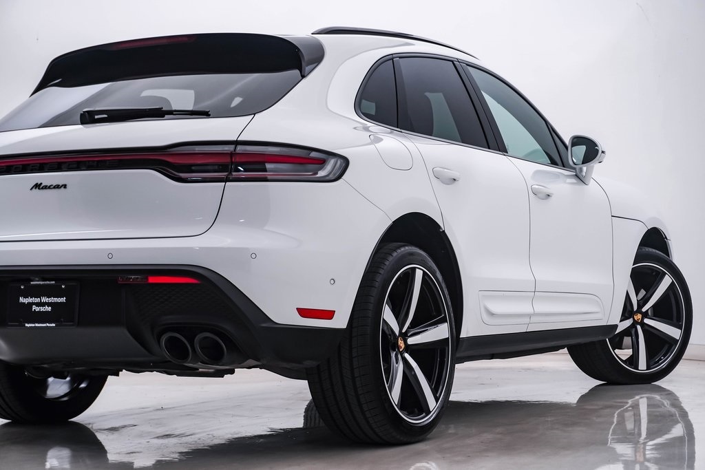 2024 Porsche Macan  10