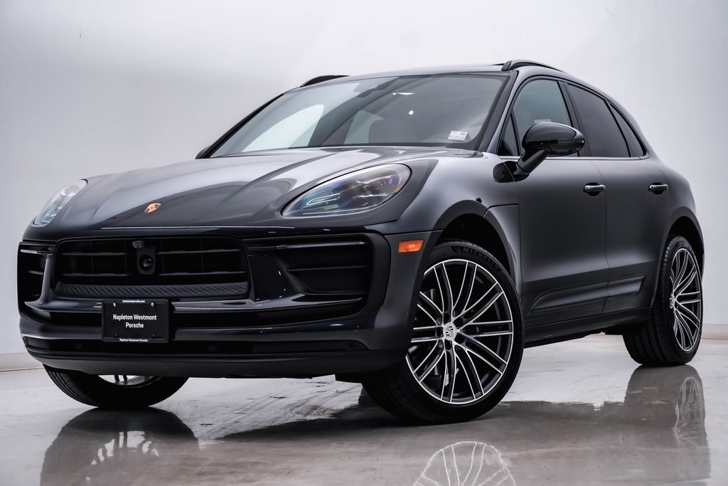 2024 Porsche Macan  1