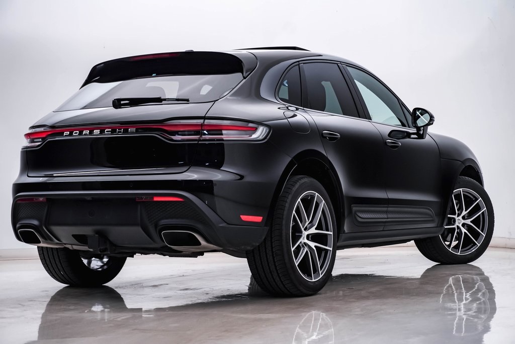 2024 Porsche Macan  9