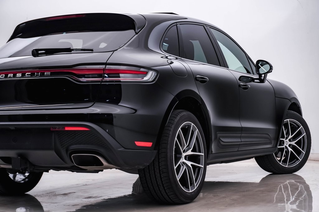 2024 Porsche Macan  10