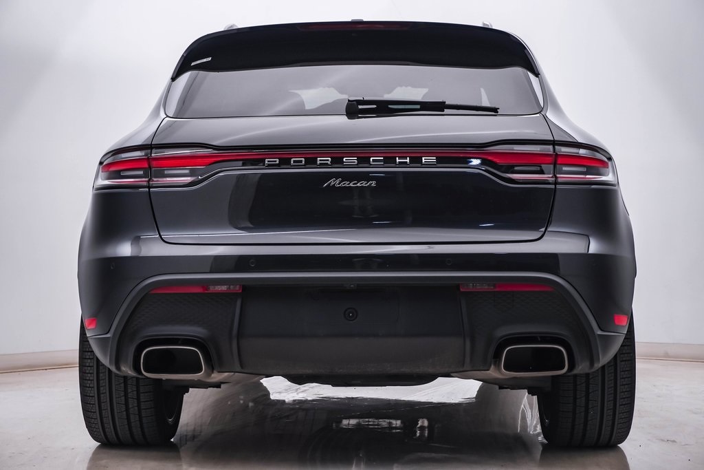 2024 Porsche Macan  8