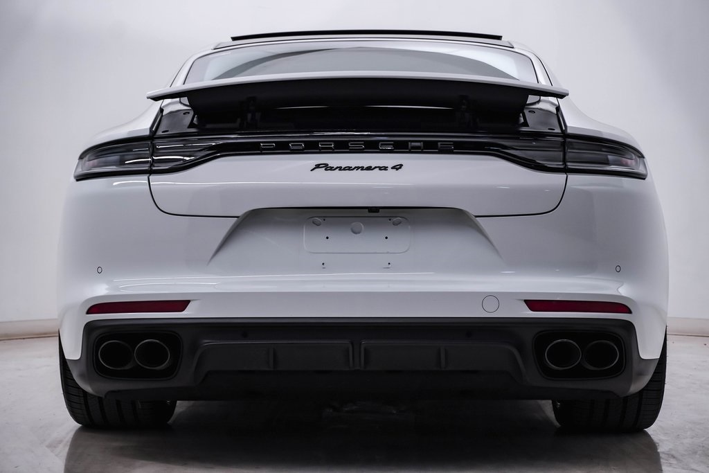 2023 Porsche Panamera 4 Platinum Edition 8