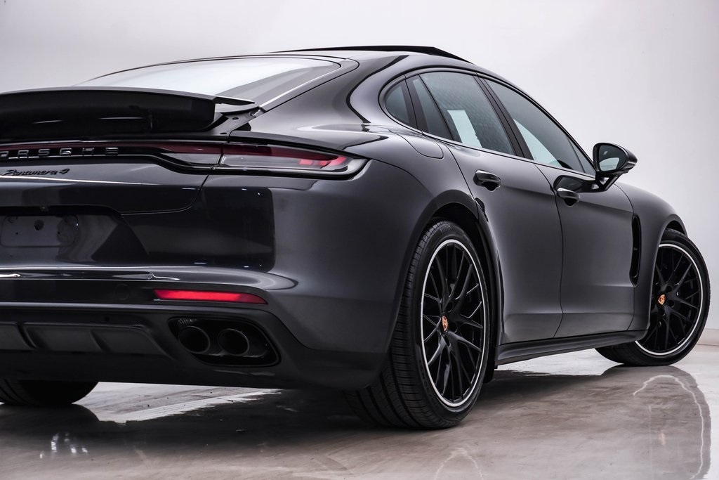 2023 Porsche Panamera 4 10