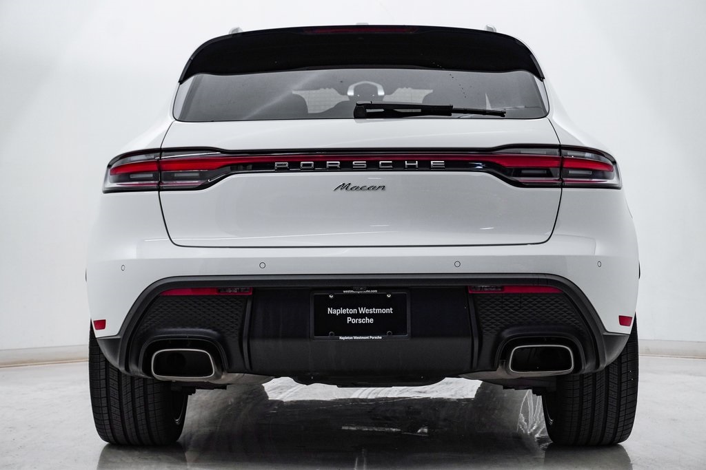 2024 Porsche Macan  8