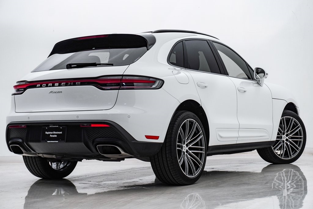 2024 Porsche Macan  9