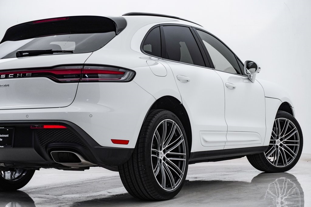 2024 Porsche Macan  10