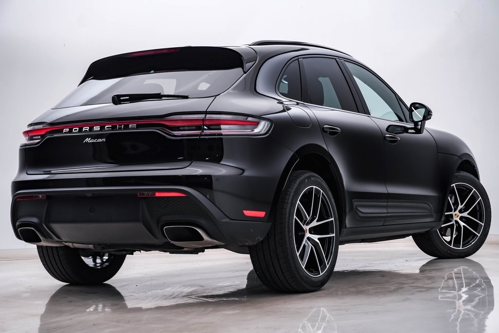 2024 Porsche Macan  9