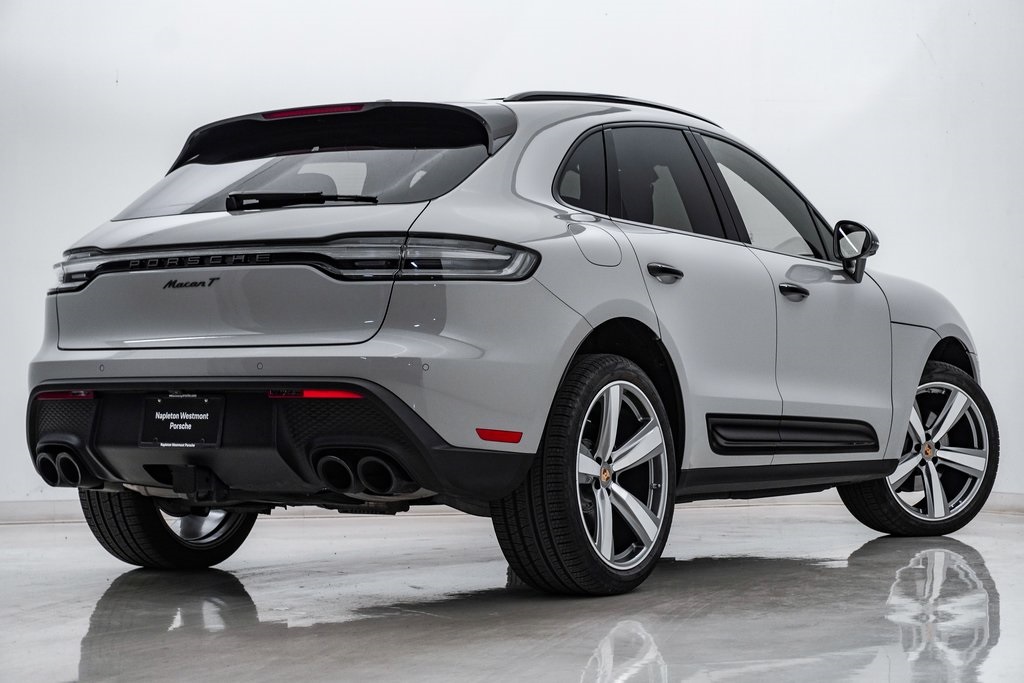 2024 Porsche Macan T 9