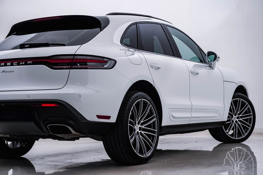 2024 Porsche Macan  10