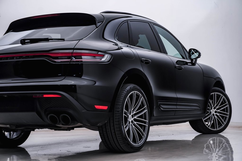 2024 Porsche Macan  10