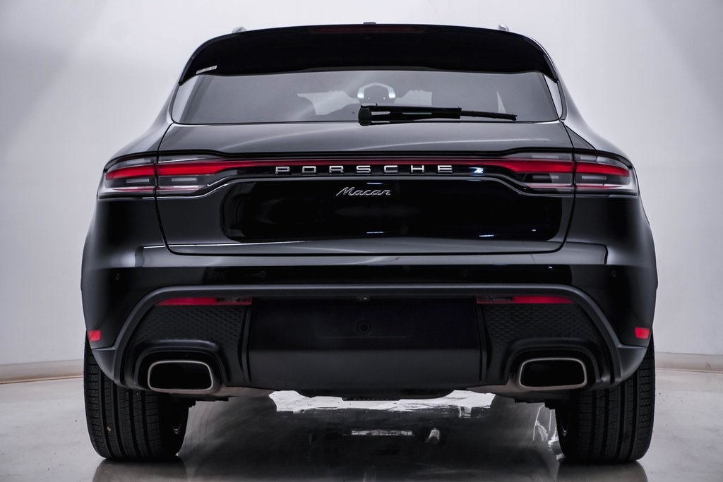 2024 Porsche Macan  8