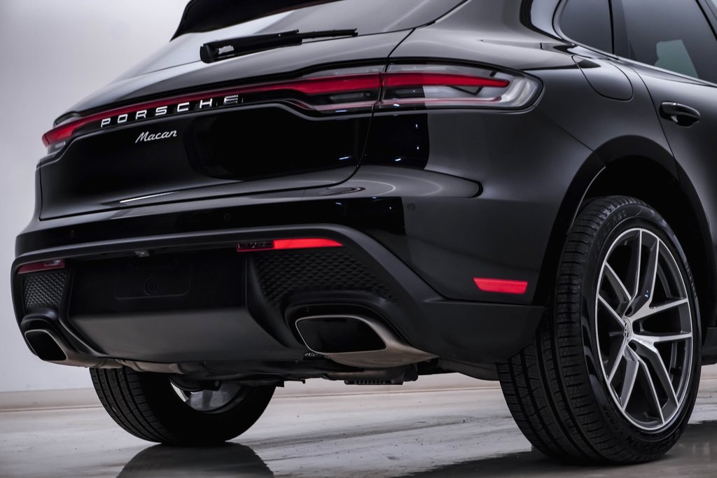 2024 Porsche Macan  12