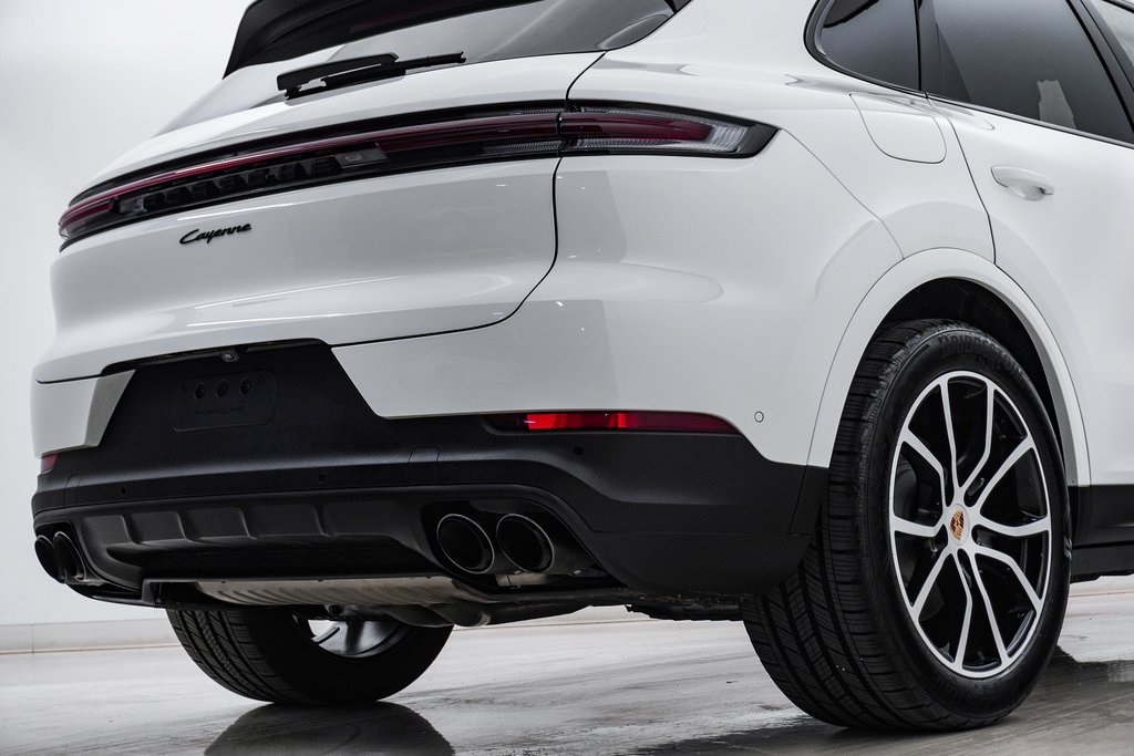 2024 Porsche Cayenne  12