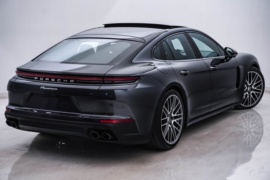 2024 Porsche Panamera  11