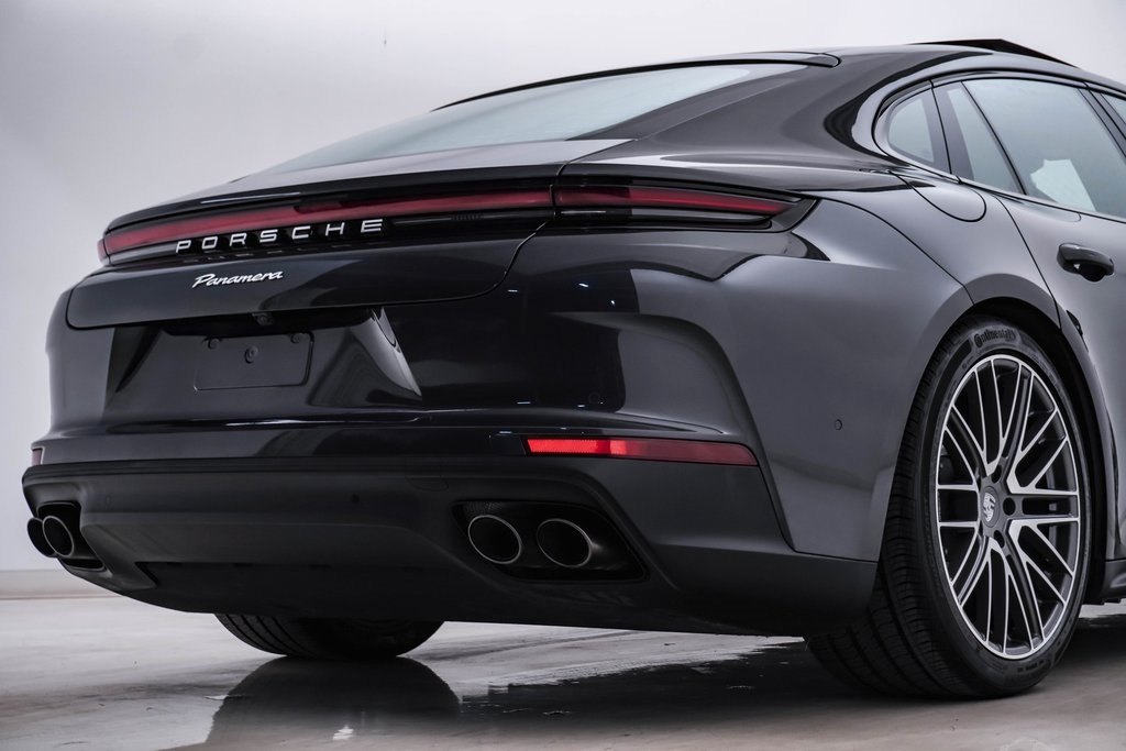 2024 Porsche Panamera  12