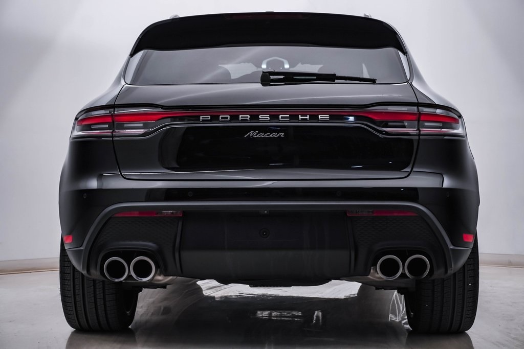 2024 Porsche Macan  8