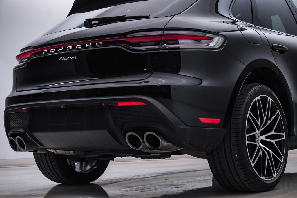 2024 Porsche Macan  12