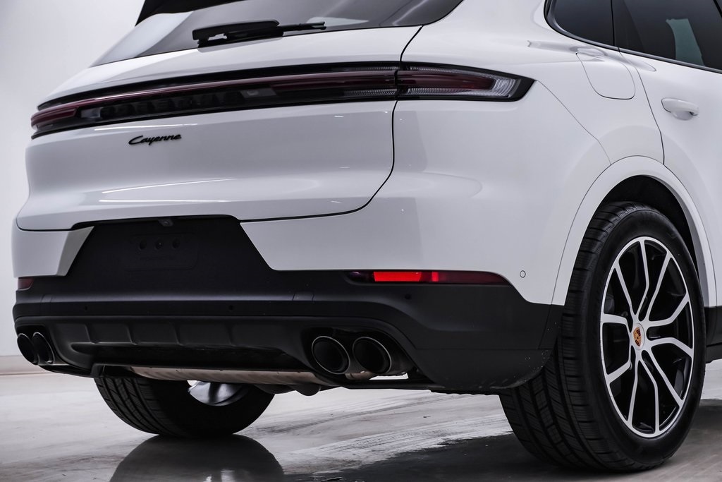 2024 Porsche Cayenne  12