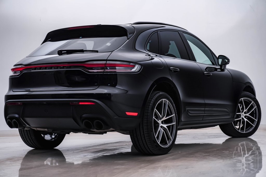 2024 Porsche Macan  9