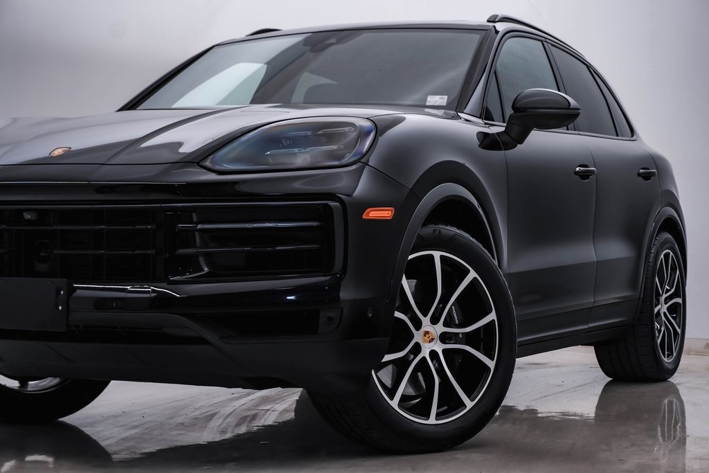 2024 Porsche Cayenne  2