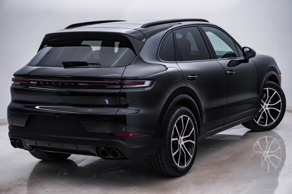 2024 Porsche Cayenne  11