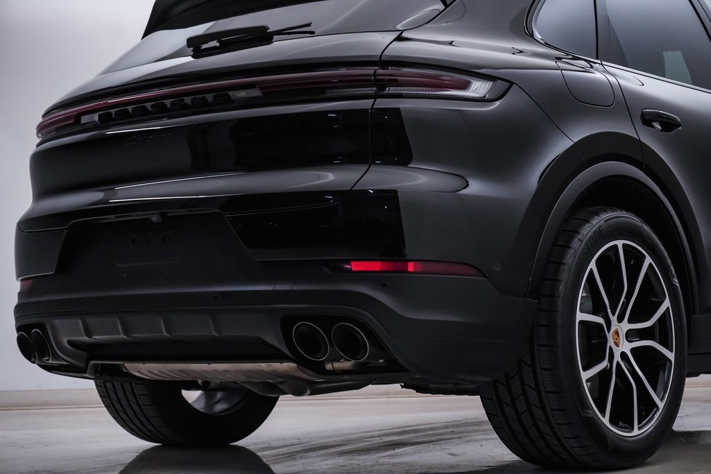 2024 Porsche Cayenne  12