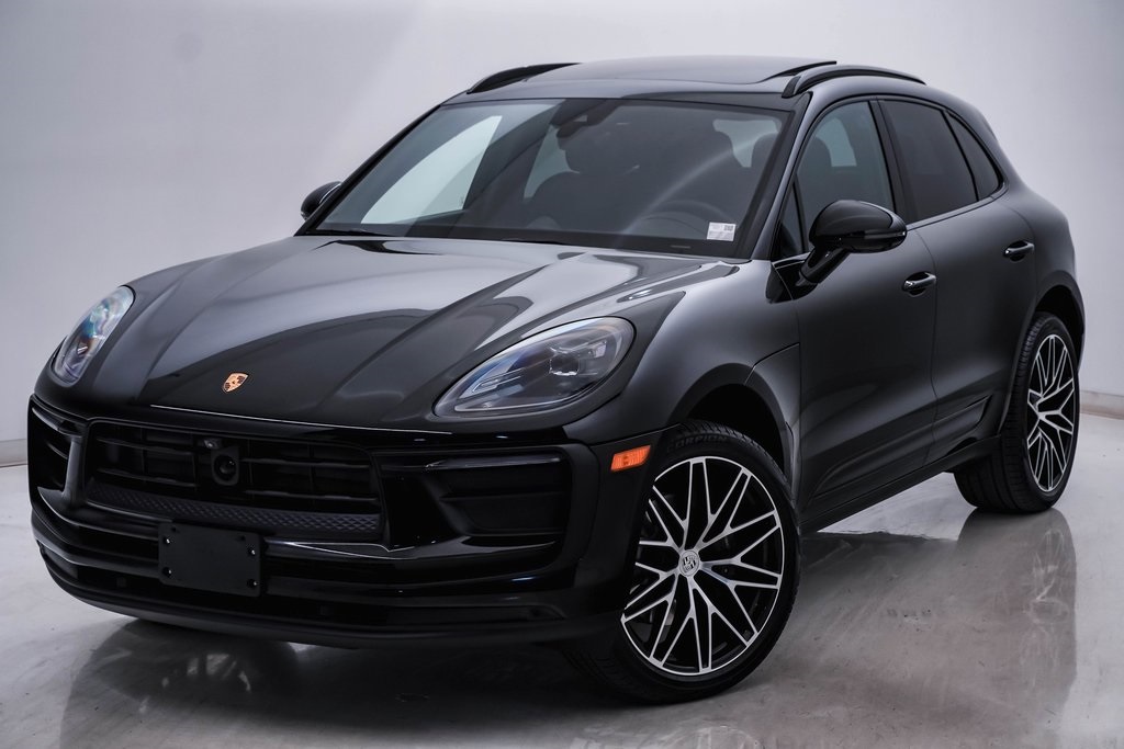 2024 Porsche Macan  3