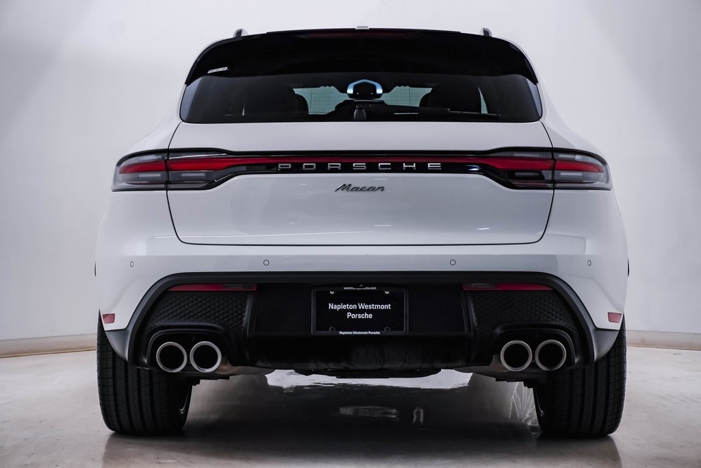 2024 Porsche Macan  8