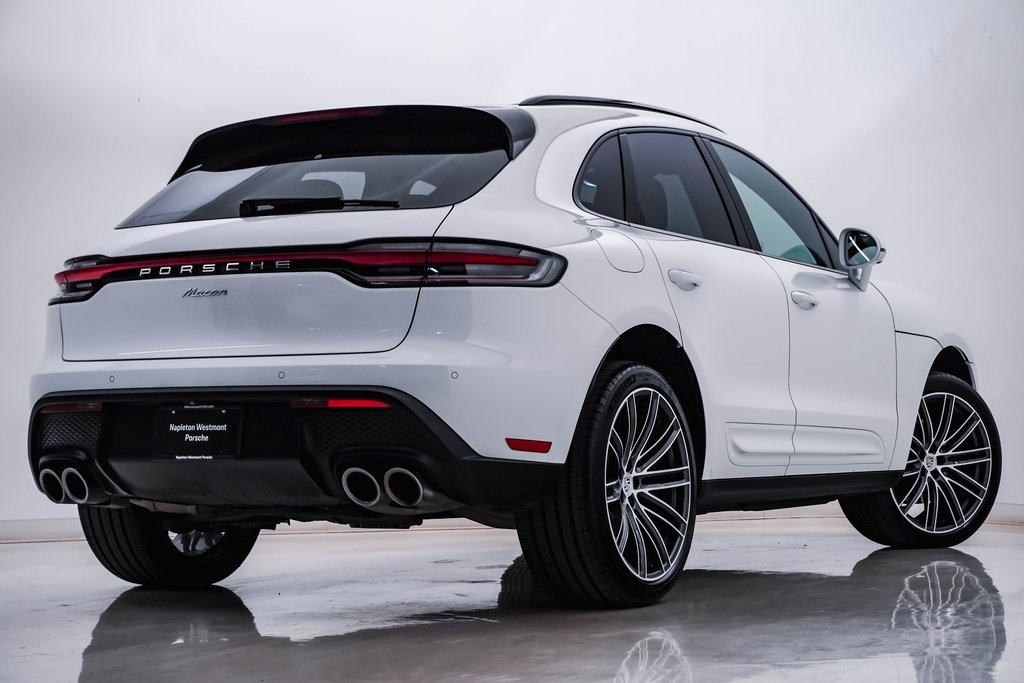 2024 Porsche Macan  9