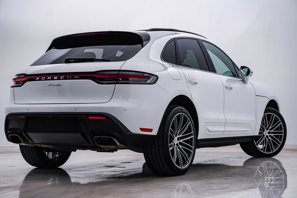 2024 Porsche Macan  9