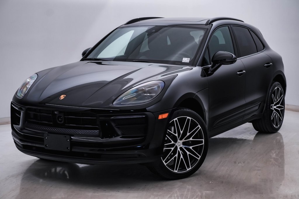 2024 Porsche Macan  3