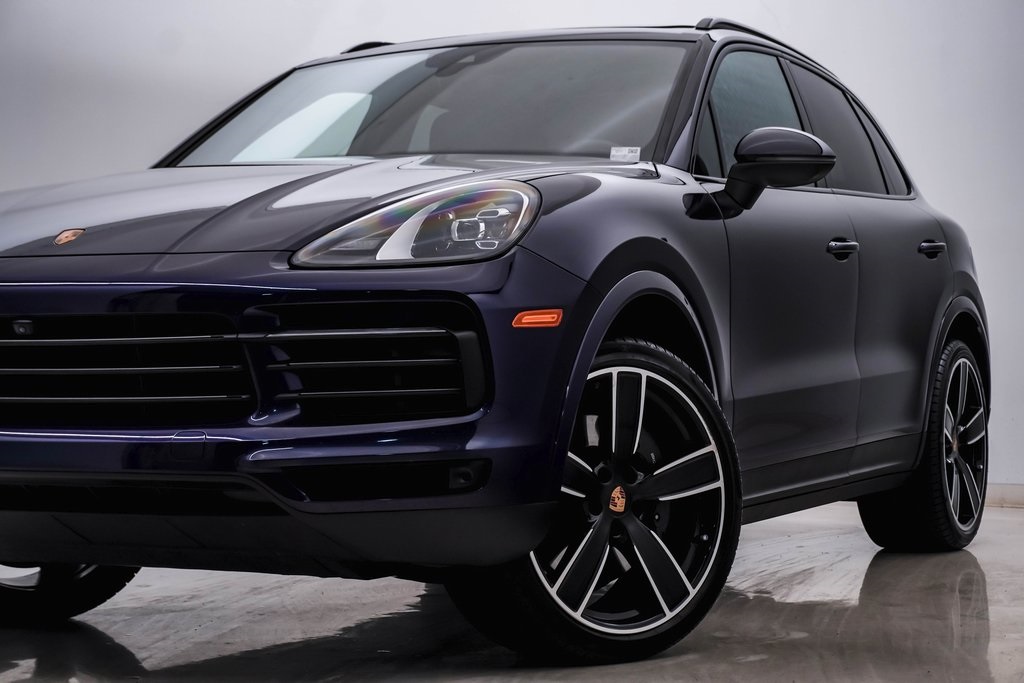 2023 Porsche Cayenne Platinum Edition 2